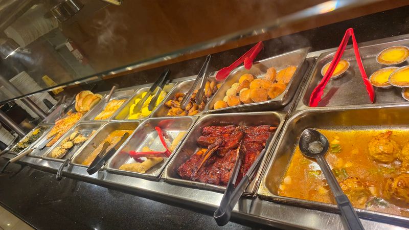 Chinese Takeout Favorites Done Buffet Style