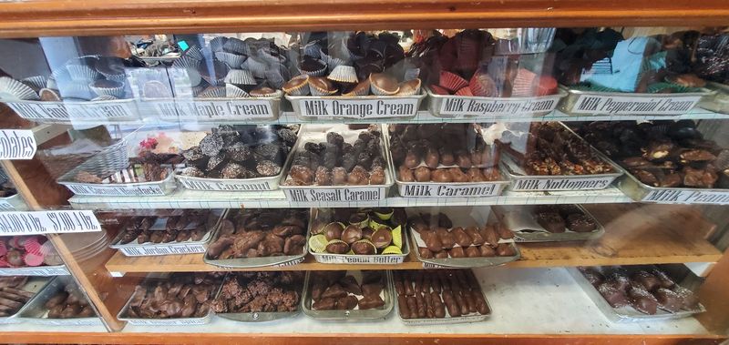 Chocolate Covered Cherries That People Drive For Chocolate Covered Cherries That People Drive For