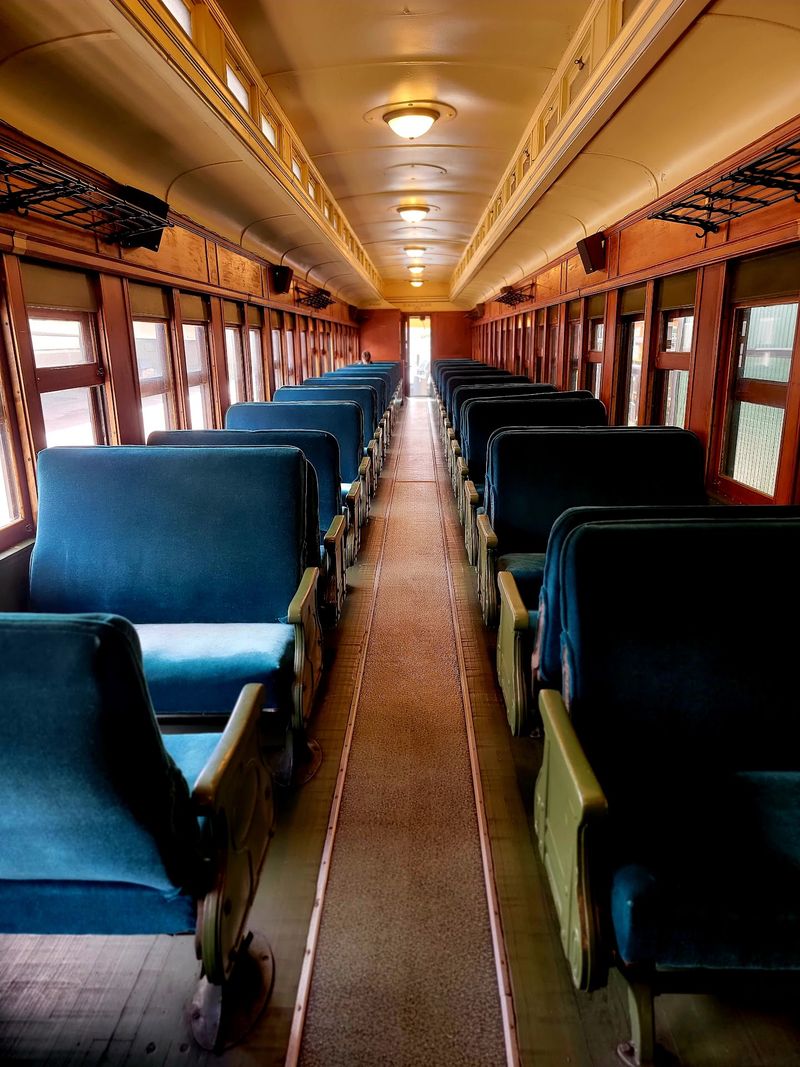 Choosing the Best Side of the Train Choosing the Best Side of the Train
