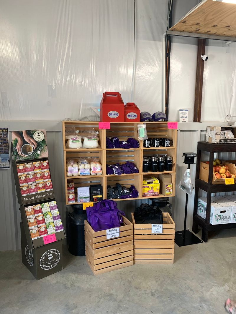 Clean Soaps, Lotions and Household Finds Hidden Beside the Groceries Clean Soaps, Lotions and Household Finds Hidden Beside the Groceries