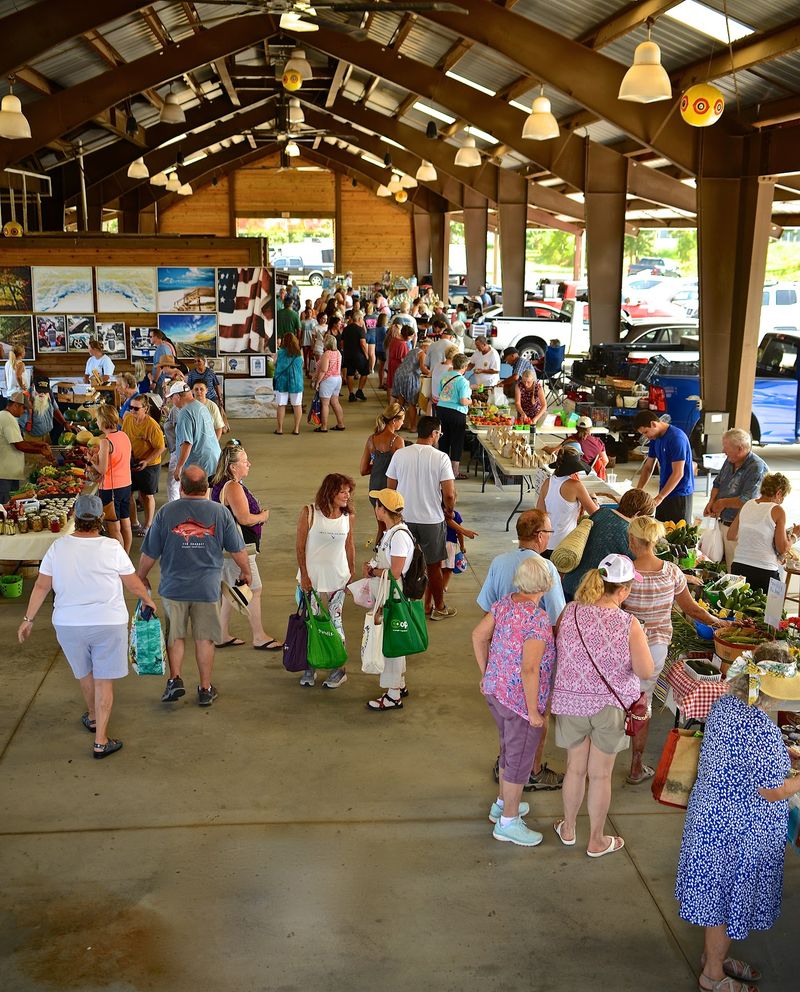 Coastal Alabama Farmers and Fishermen's Market, Foley
