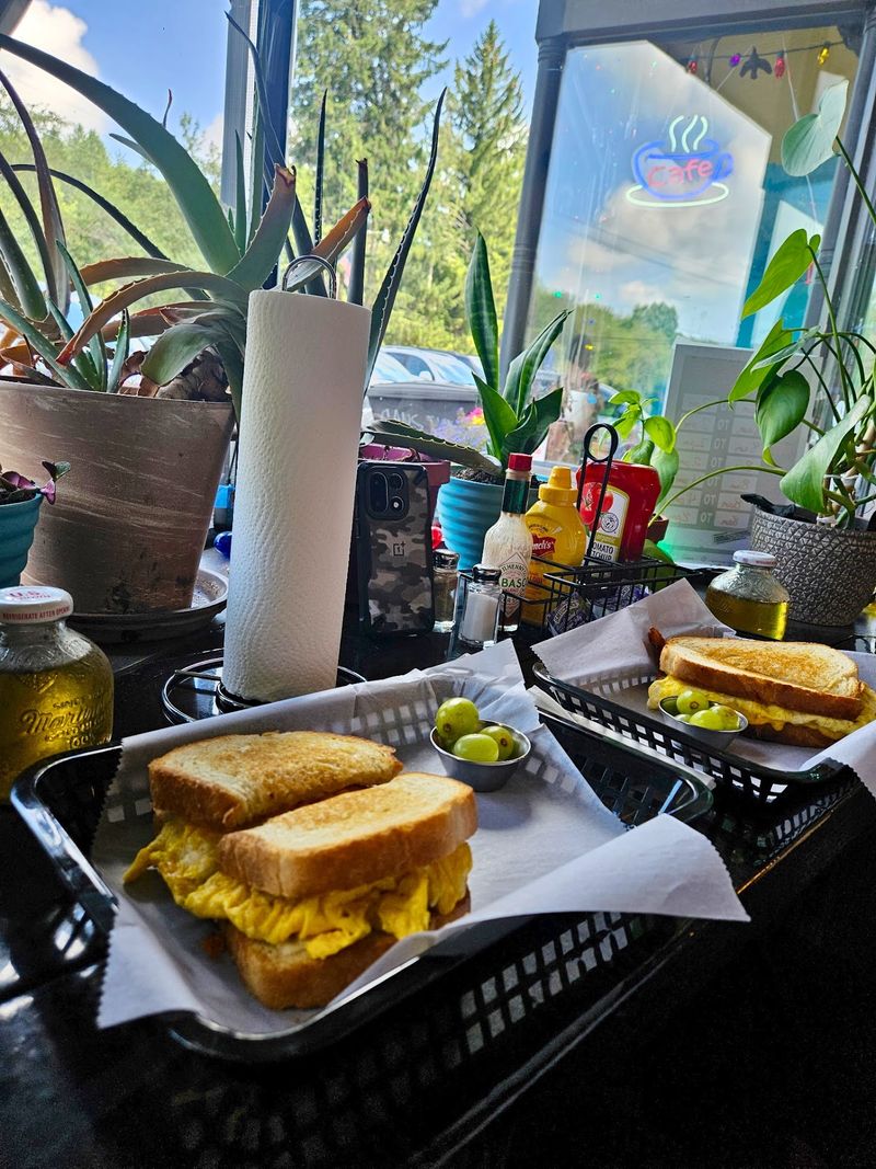 Comfort Classics Beyond Breakfast Comfort Classics Beyond Breakfast