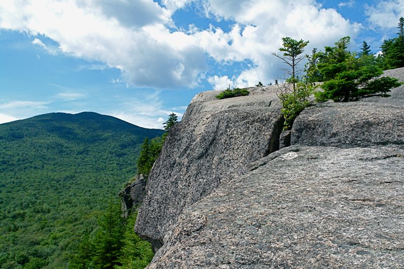 Conquer the Legendary Franconia Ridge Loop Conquer the Legendary Franconia Ridge Loop