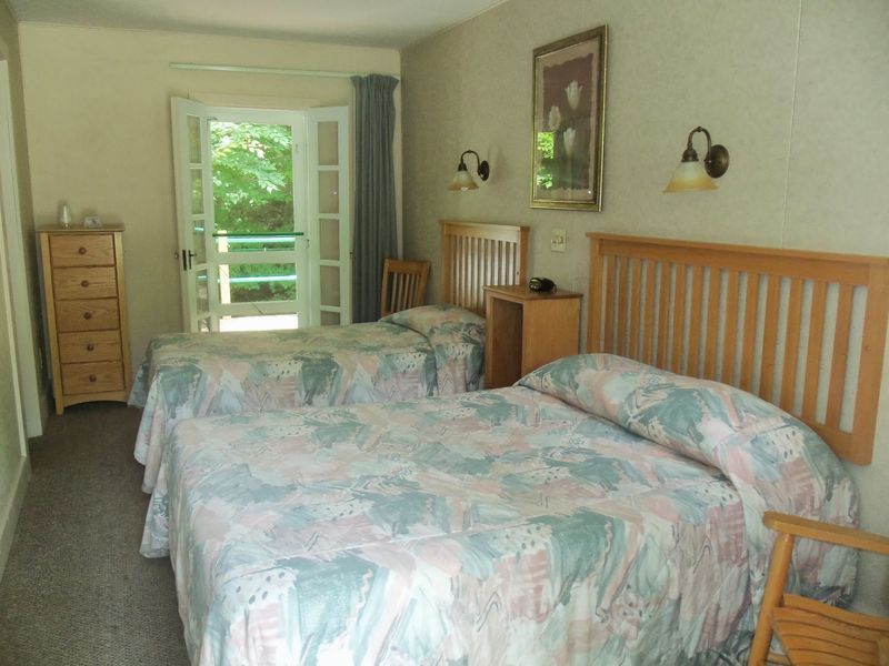 Cottages Built for Sleeping, Not Scrolling Cottages Built for Sleeping, Not Scrolling