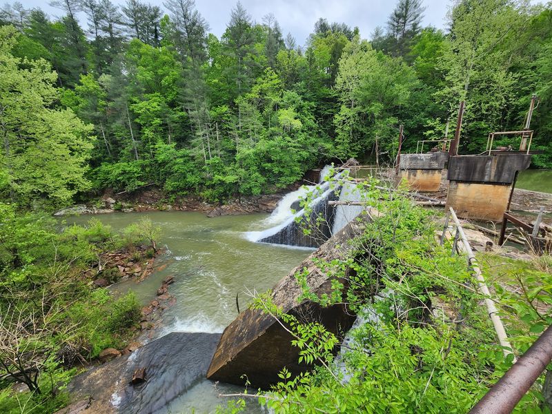 Cotton Yarn, Water Power, and a Mill That Burned