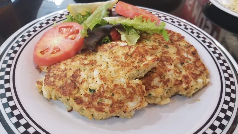 Crab Cakes That Made the Place Famous Crab Cakes That Made the Place Famous