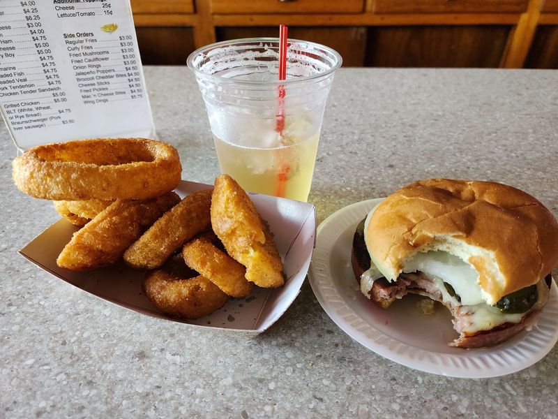 Crispy Fried Sides and Onion Rings Crispy Fried Sides and Onion Rings