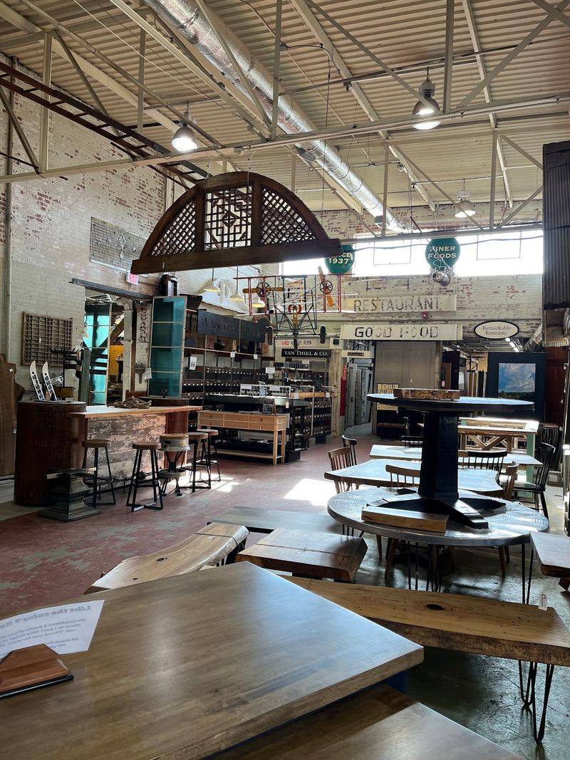 Custom Furniture Built From Rescued Wood Custom Furniture Built From Rescued Wood