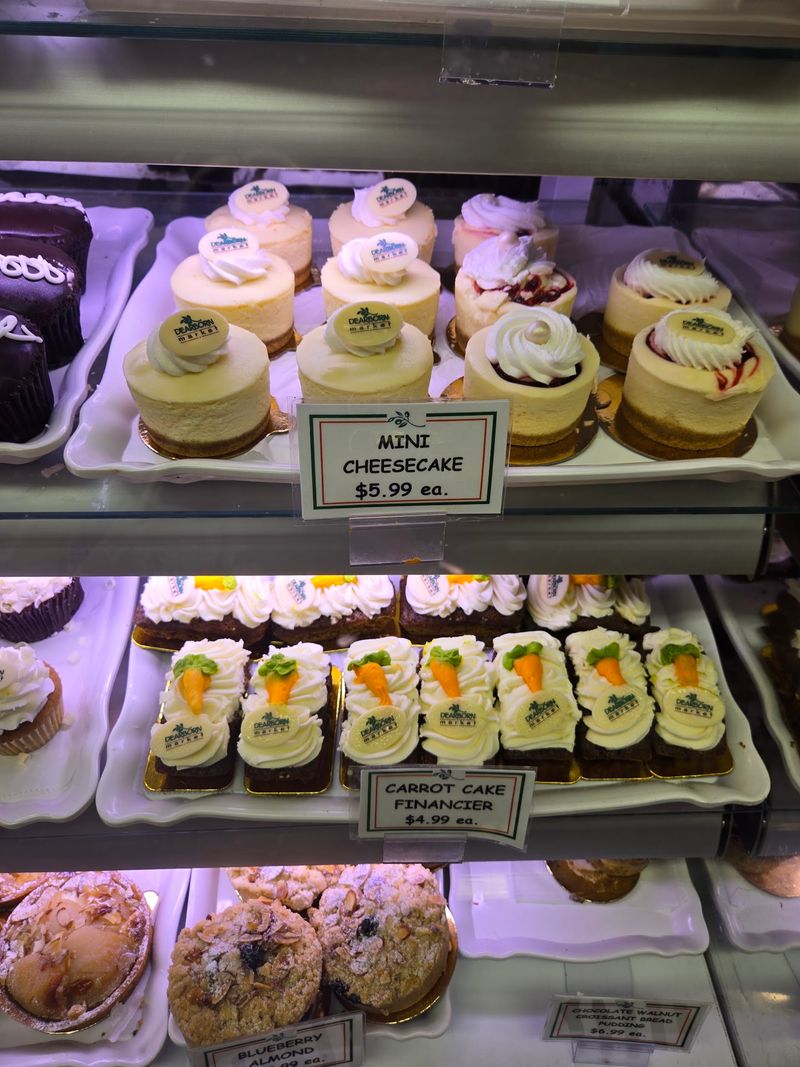 Dearborn Market, Holmdel