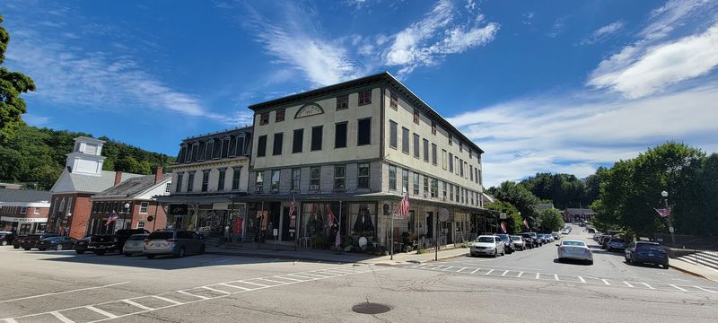 Depot Square Sets the Tone