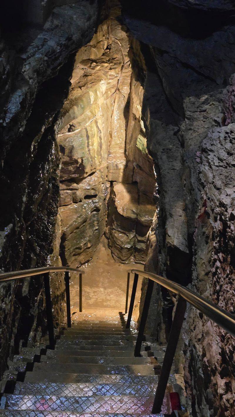 Descending Into the Cool Underground Descending Into the Cool Underground