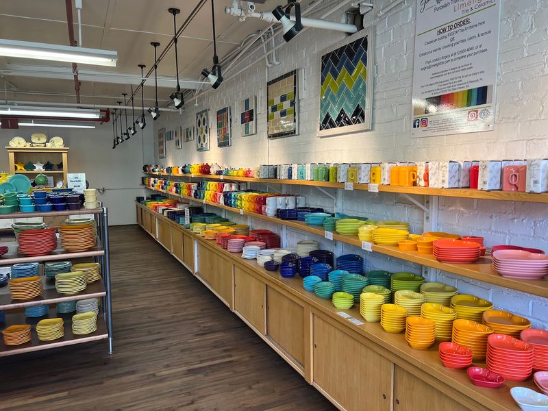 Discontinued Colors and Collector Finds