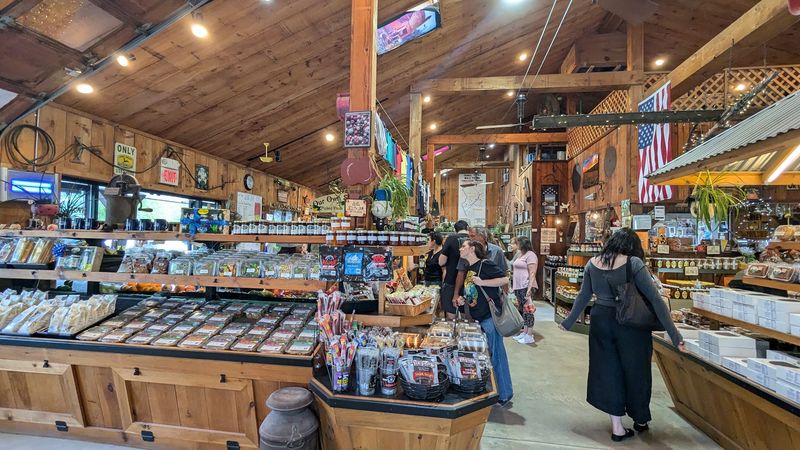 Donaldson Farms Farm Market, Hackettstown