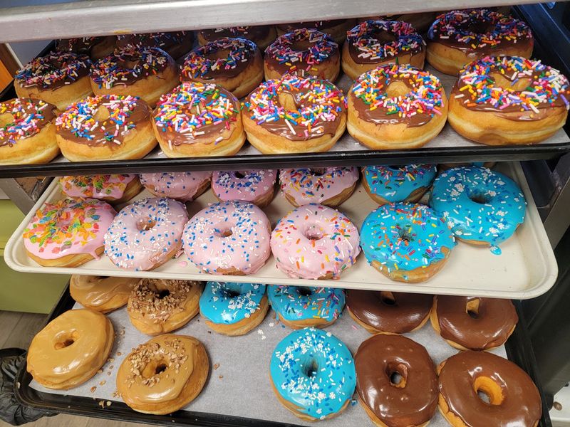 Donuts So Light They Barely Register as Food Donuts So Light They Barely Register as Food