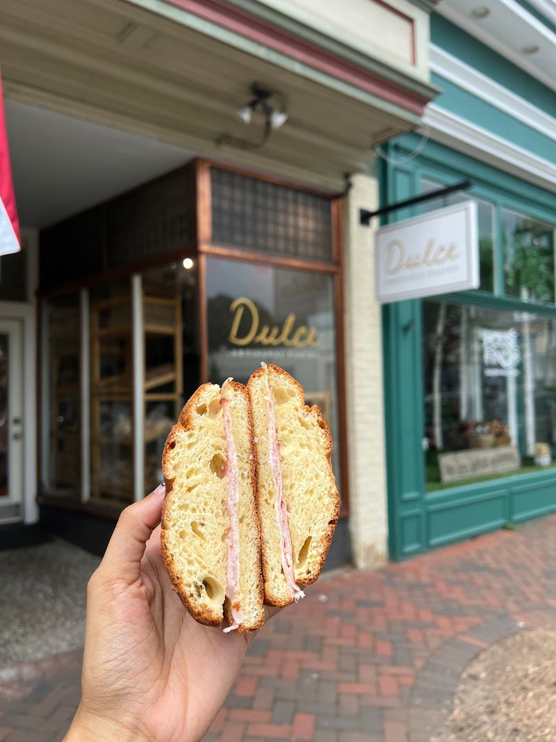 Dulce Artisanal Pastry