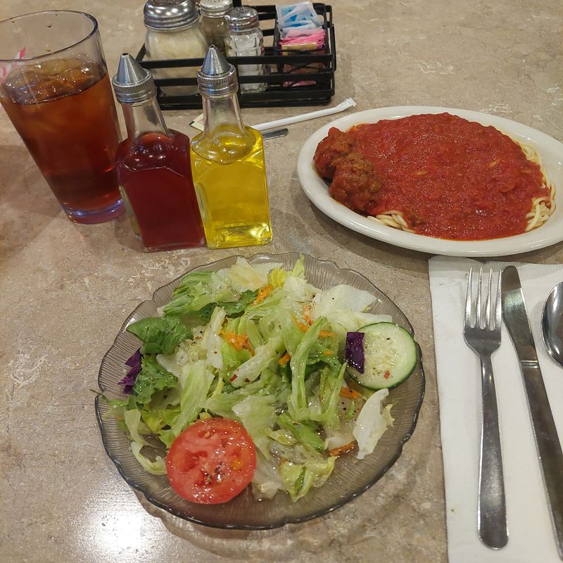 Easygoing Prices and a Filling Lunch Special Easygoing Prices and a Filling Lunch Special
