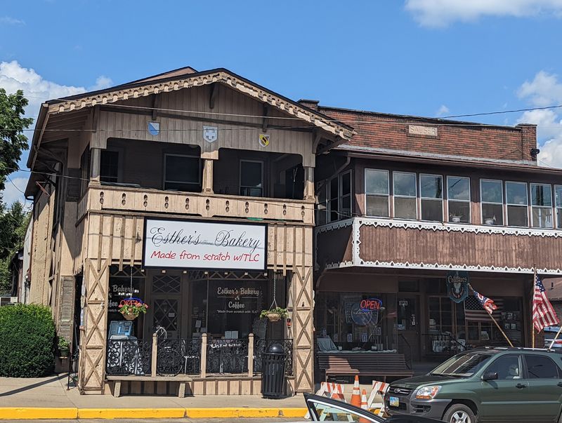 Esther's Home Bakery, Sugarcreek, OH Esther's Home Bakery, Sugarcreek, OH