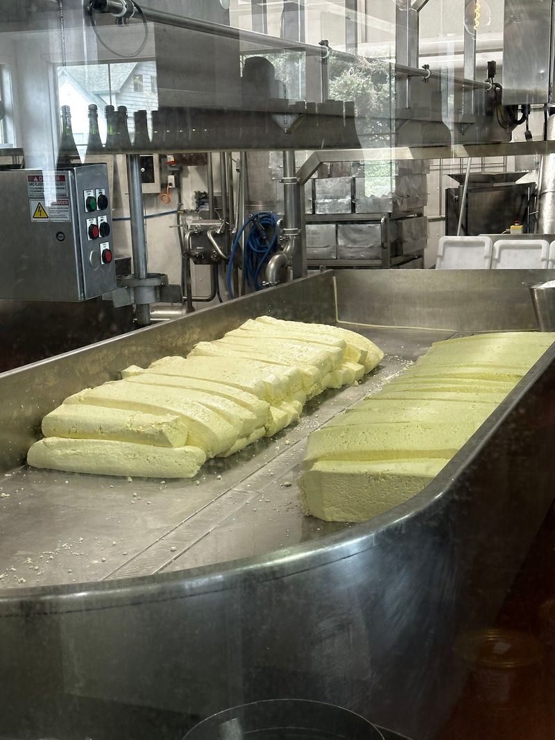 Face Rock Creamery