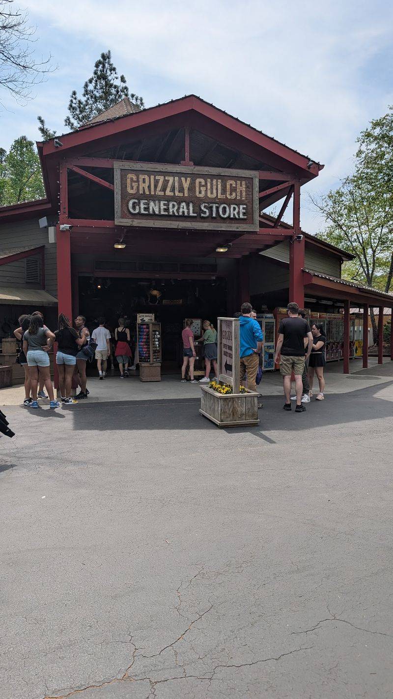 Finding The Entrance Through Grizzly Gulch Finding The Entrance Through Grizzly Gulch