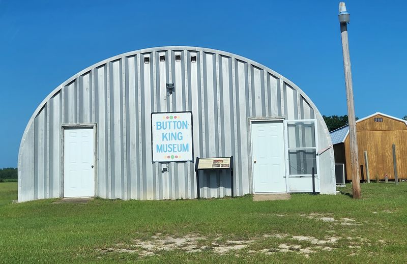 Finding the Metal Building Down Joe Dority Road