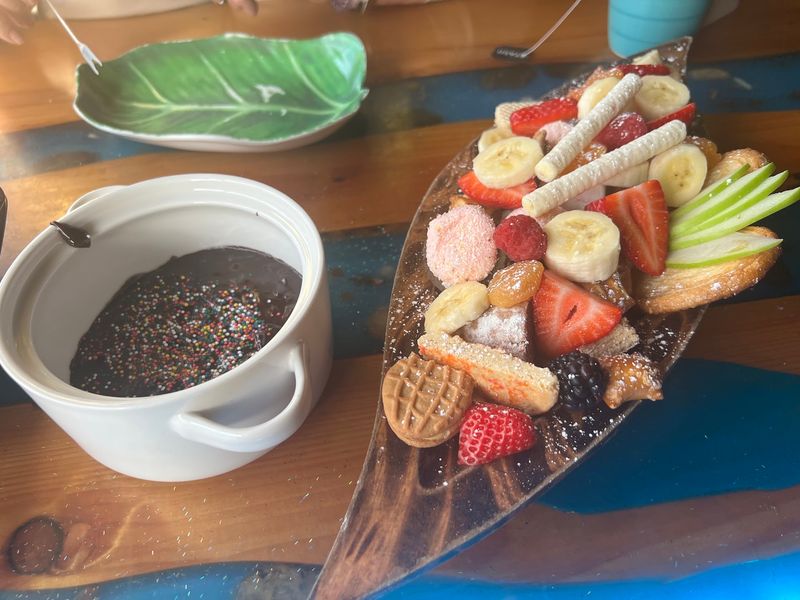 Fondue Pots and Pasty Pies Worth the Drive