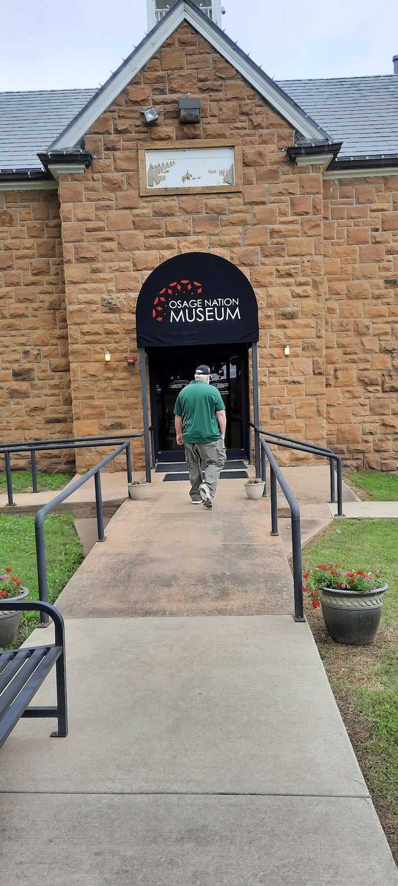Free Admission, Open Hours, And Getting There Free Admission, Open Hours, And Getting There