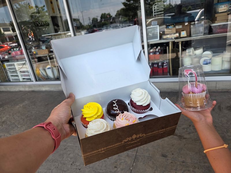 Free Cake Squares Every Monday Free Cake Squares Every Monday