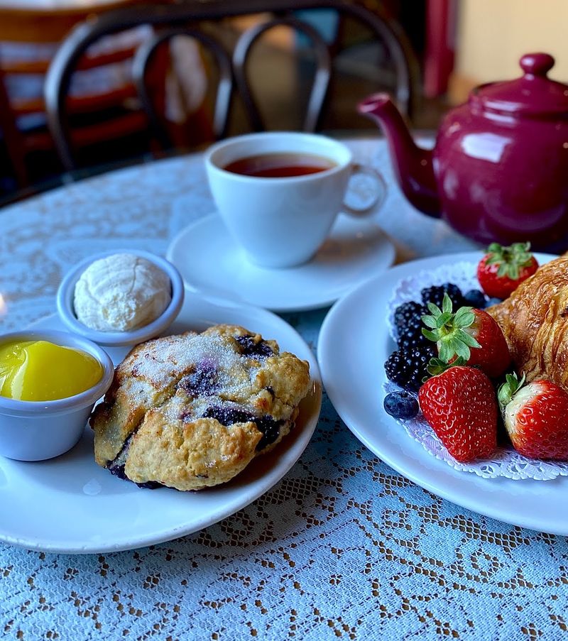 Freshly Baked Scones Worth the Trip