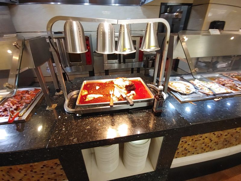 Freshness That Keeps The Trays Looking Good Freshness That Keeps The Trays Looking Good