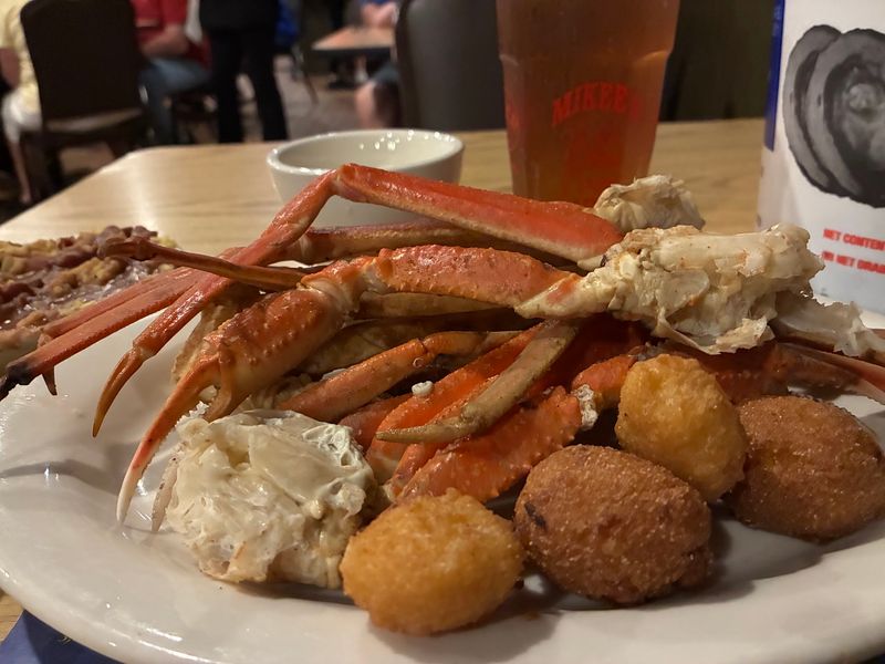 Fried Shrimp and Catfish That Refuse to Run Out Fried Shrimp and Catfish That Refuse to Run Out