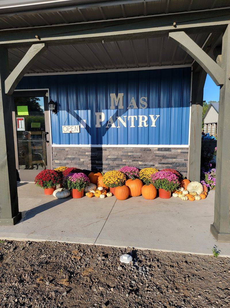 Friendly Faces And A Family-Run Feel At 16228 County Road 22 Friendly Faces And A Family-Run Feel At 16228 County Road 22