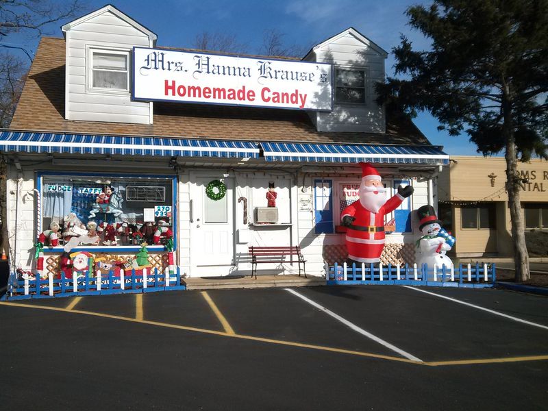 From A Gas Station In New York To The Jersey Shore From A Gas Station In New York To The Jersey Shore