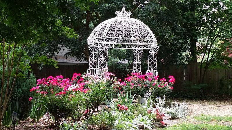 Garden Rooms Themed by Region and Culture Garden Rooms Themed by Region and Culture
