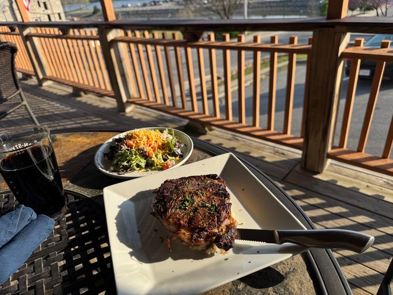 Good Food In A Laid Back Setting Good Food In A Laid Back Setting