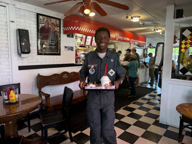 Gordy's Hi-Hat, Cloquet