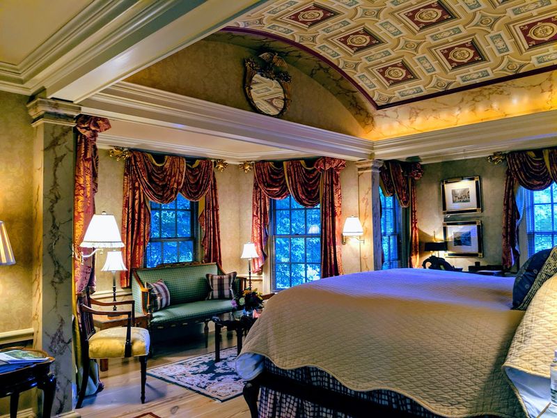 Guest Rooms With Personalities of Their Own Guest Rooms With Personalities of Their Own