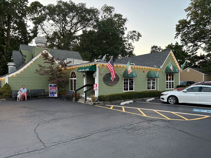 Harrigan's Pub Keeps the Dog Classic Harrigan's Pub Keeps the Dog Classic