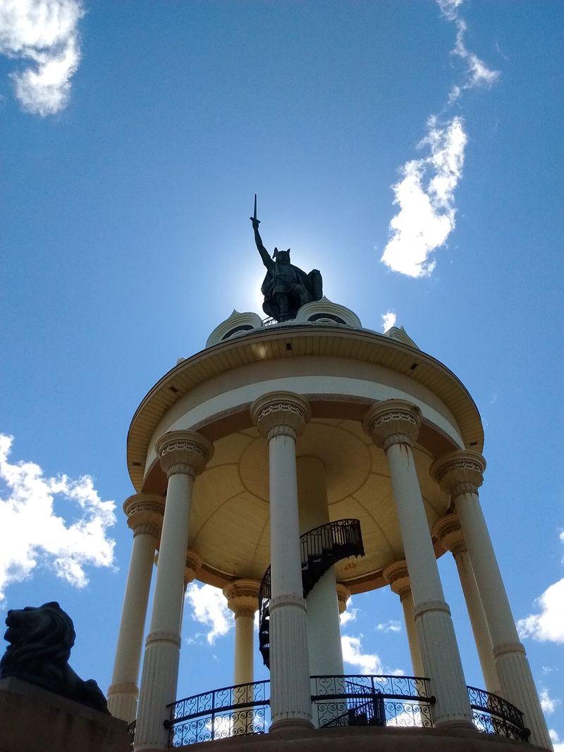 Hermann Heights Monument Watching Over Everything Hermann Heights Monument Watching Over Everything