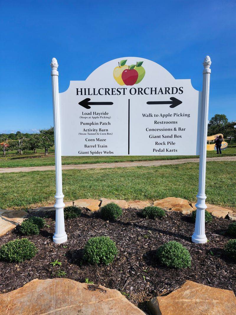 Hillcrest Orchards (Amherst, OH)