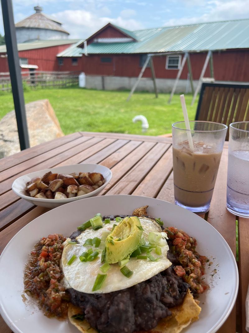 Hilltop Cafe in Wilton