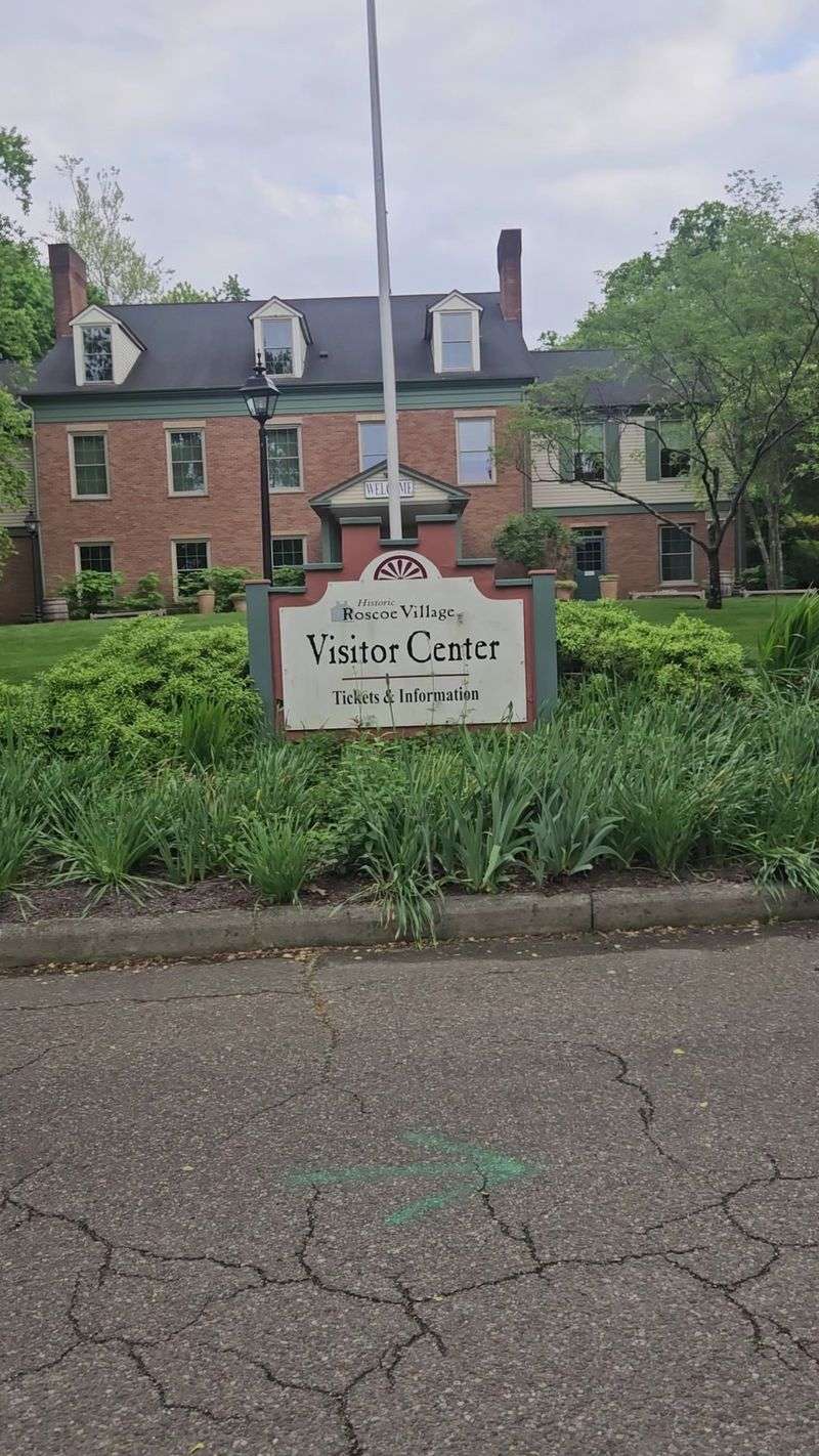 Historic Roscoe Village Visitor Center & Tours Historic Roscoe Village Visitor Center & Tours