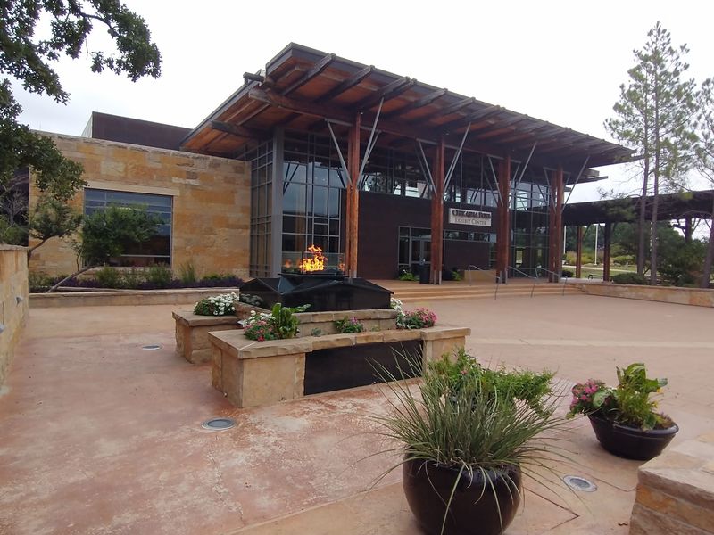 Holisso, The Research Library Few Visitors Expect Holisso, The Research Library Few Visitors Expect