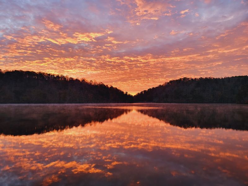 Holliday Lake, VA
