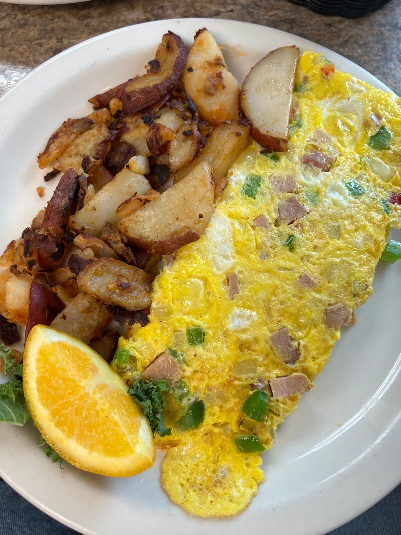 Home Fries With A Crisp Worth Ordering Twice Home Fries With A Crisp Worth Ordering Twice