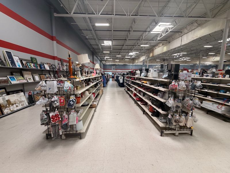 Home Goods Worth an Entire Afternoon Home Goods Worth an Entire Afternoon