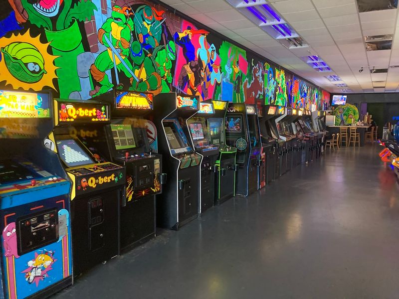 Hooligans Arcade, a Giant Retro Playground in Alabaster Hooligans Arcade, a Giant Retro Playground in Alabaster