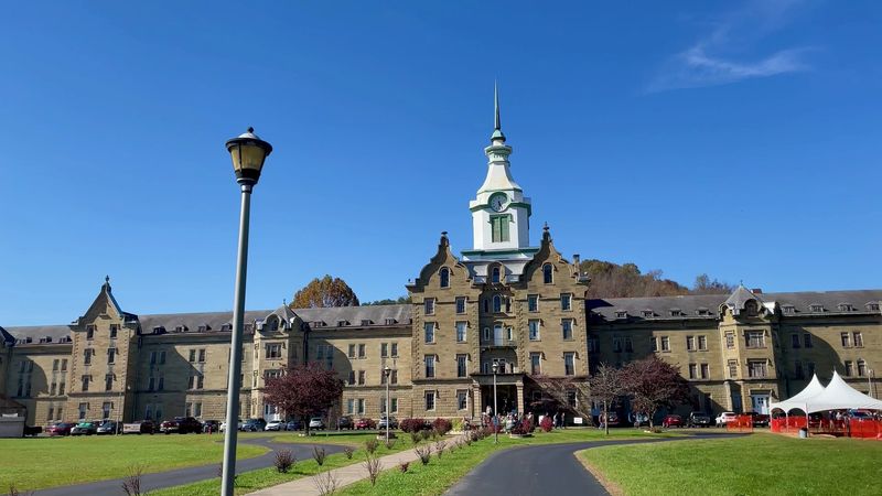 Hours, Ticket Prices, and Planning Your Visit Hours, Ticket Prices, and Planning Your Visit