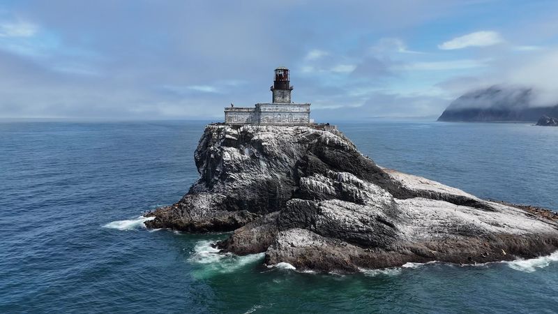 How a Lighthouse Turned Into a Columbarium How a Lighthouse Turned Into a Columbarium