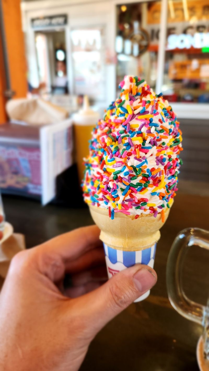 Ice Cream, Floats, And Frozen Treats