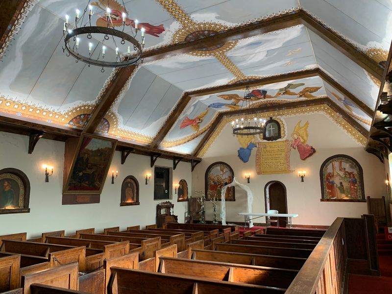 Irene Malcolm's Murals in the World Chapel
